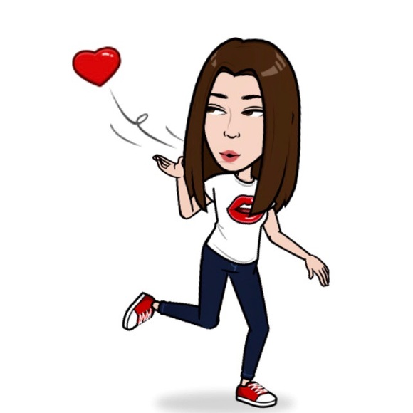 Welcome to My Closet! - Picture 7 of 7